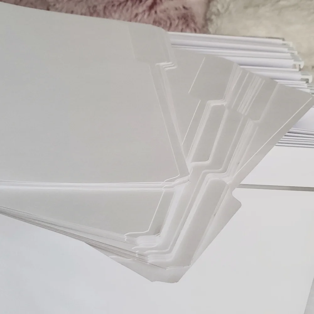 Russel + Hazel White/Blanco Hanging Files and File Folders